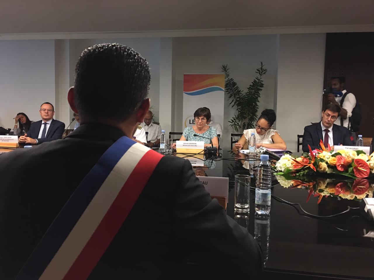 LIVE Girardin appuie la candidature du Port 