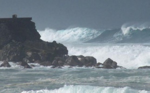 Images : Début de la forte houle à St-Pierre