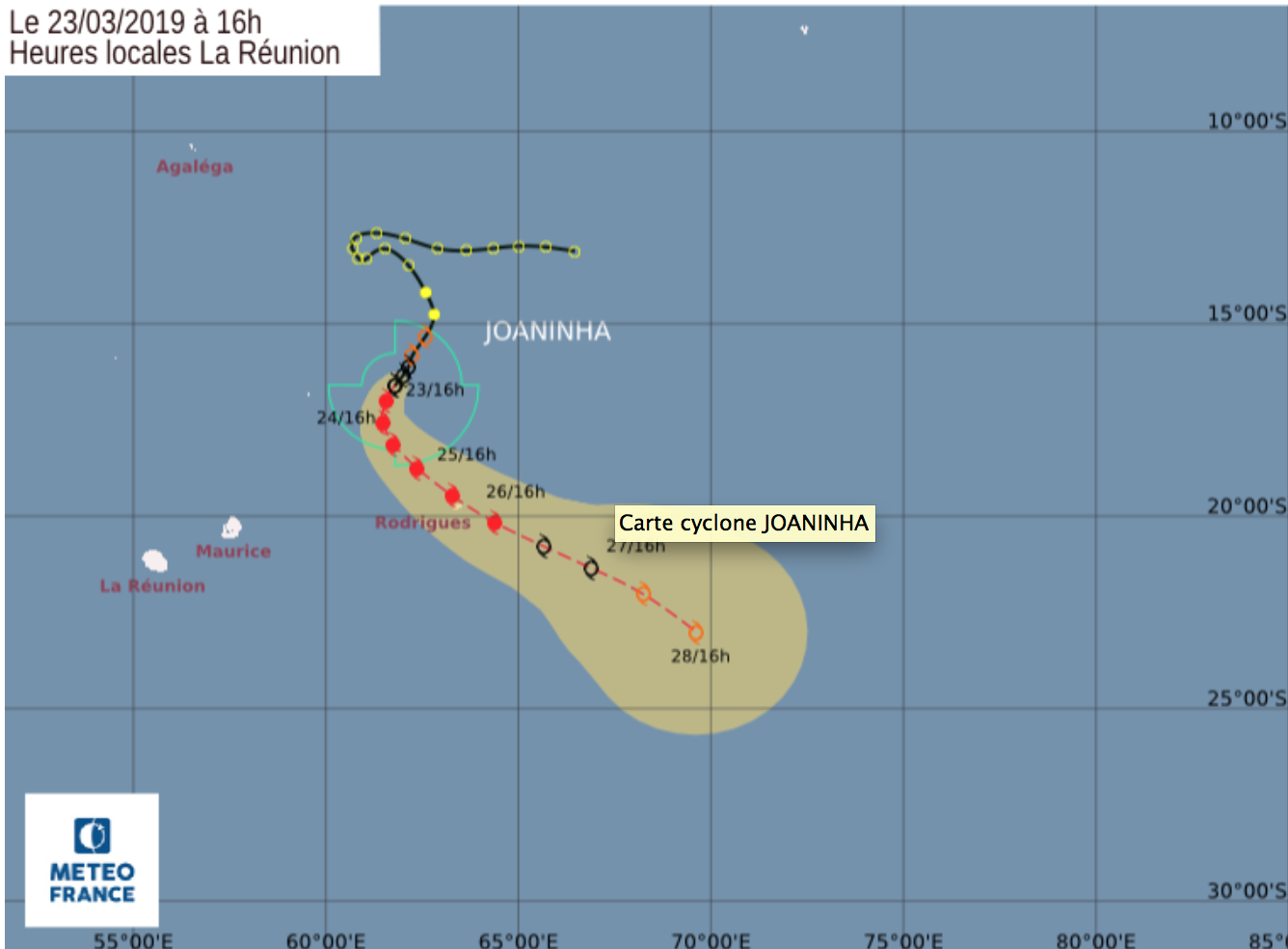 Joaninha à 805 km en direction du Sud-Sud-Ouest