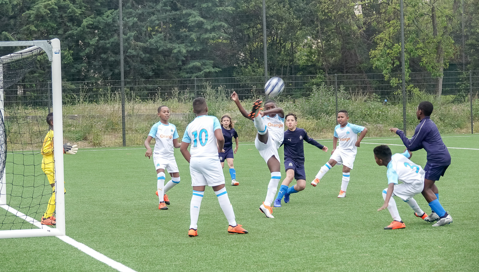 “S’envoler vers le Rêve…”: Les marmailles à la rencontre du pilote Sébastien Nativel et des footballeurs Valère Germain et Dimitri Payet
