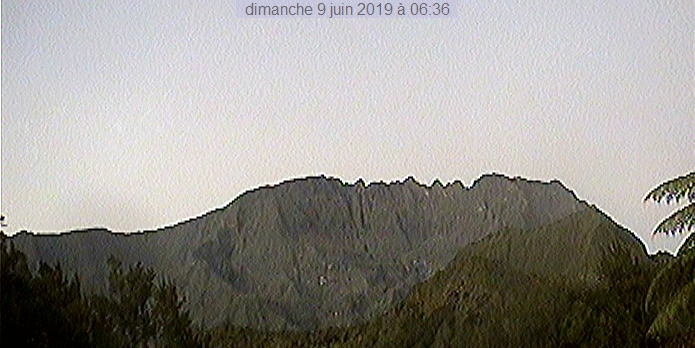 Dimanche calme, les alizés avec fortes rafales et vagues de 4 m et plus reviennent à partir de lundi