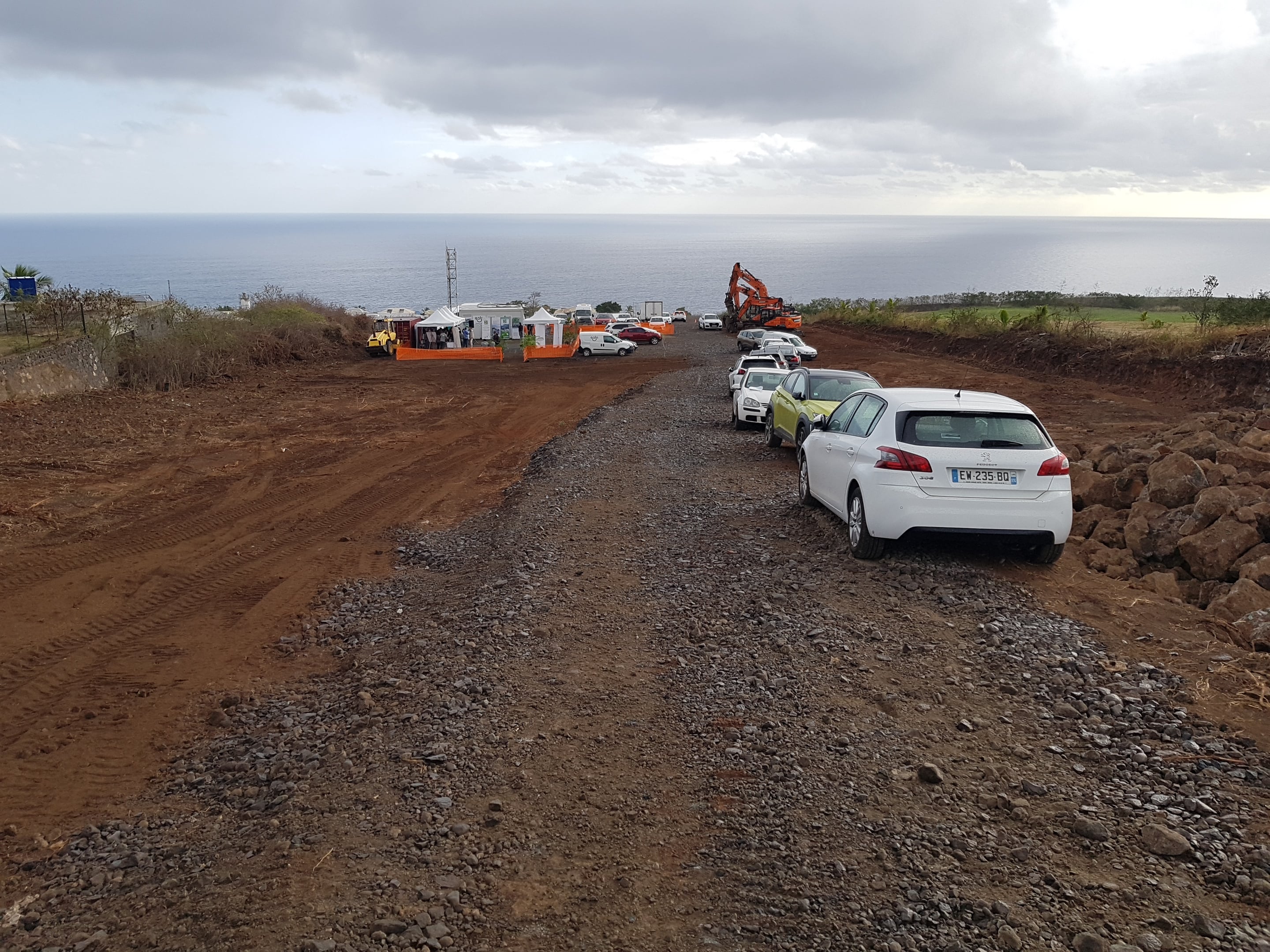 Le TCO pousse les murs de la zone d'activités de la Pointe des Châteaux