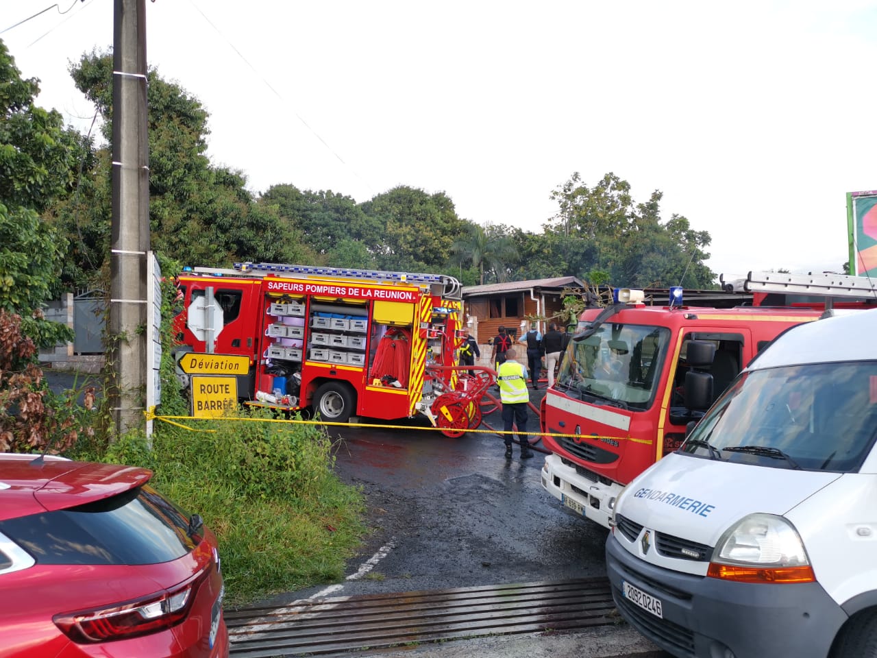 ??Incendie d'une maison à St-Benoit: Quatre personnes sont décédées