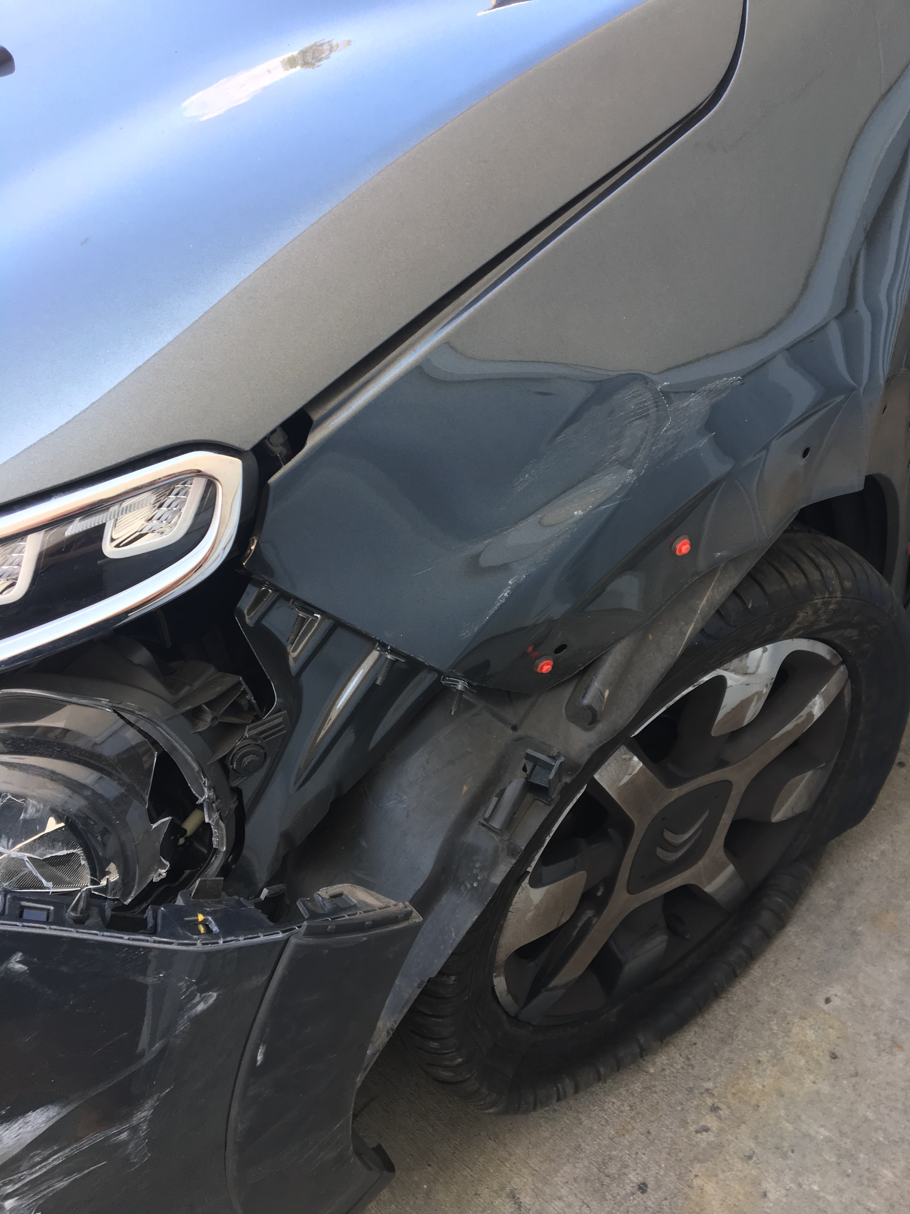 St-Denis: Un chauffard provoque un accident non loin du commissariat Malartic et prend la fuite