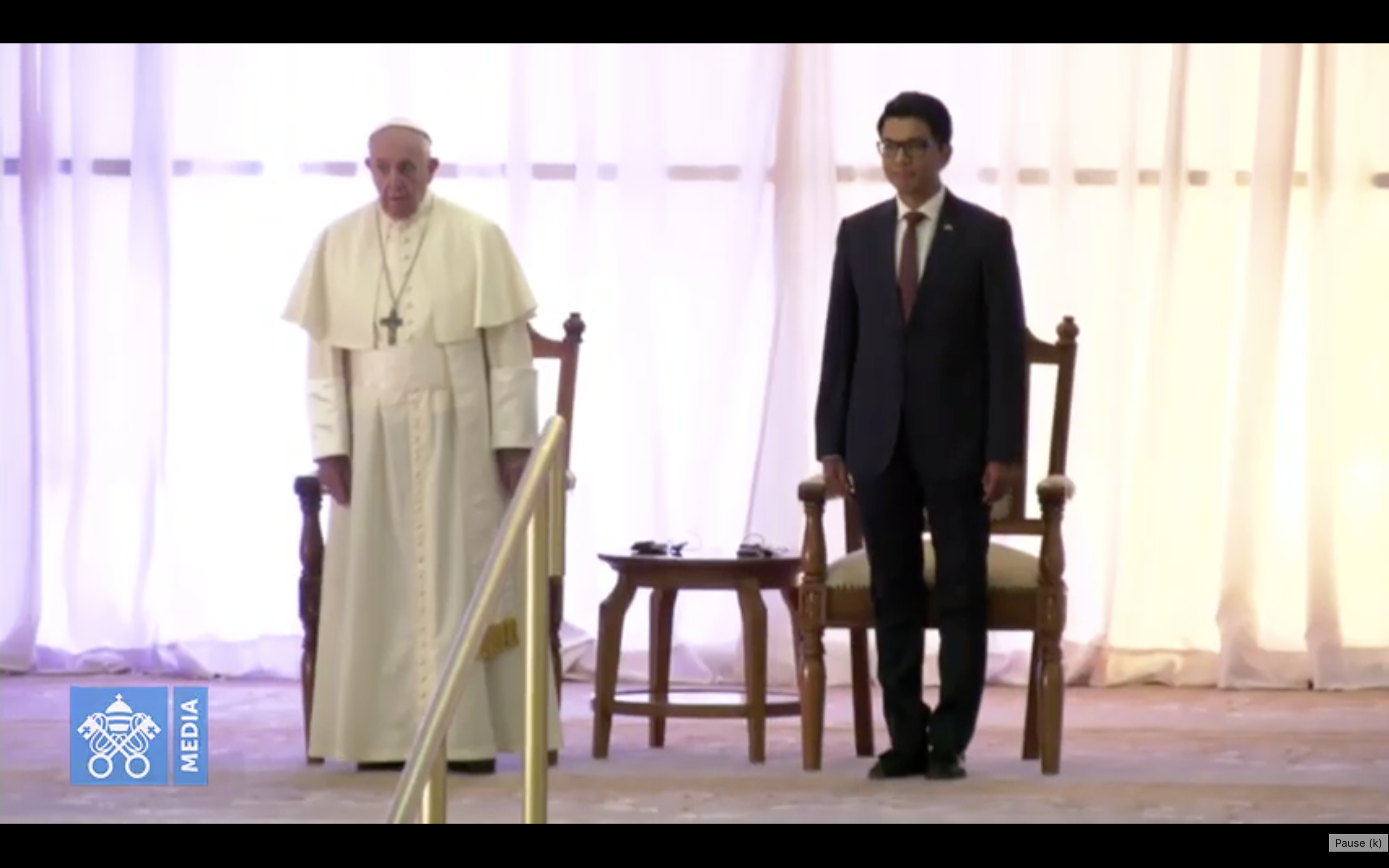 ? La foule malgache attend le Pape pour la messe