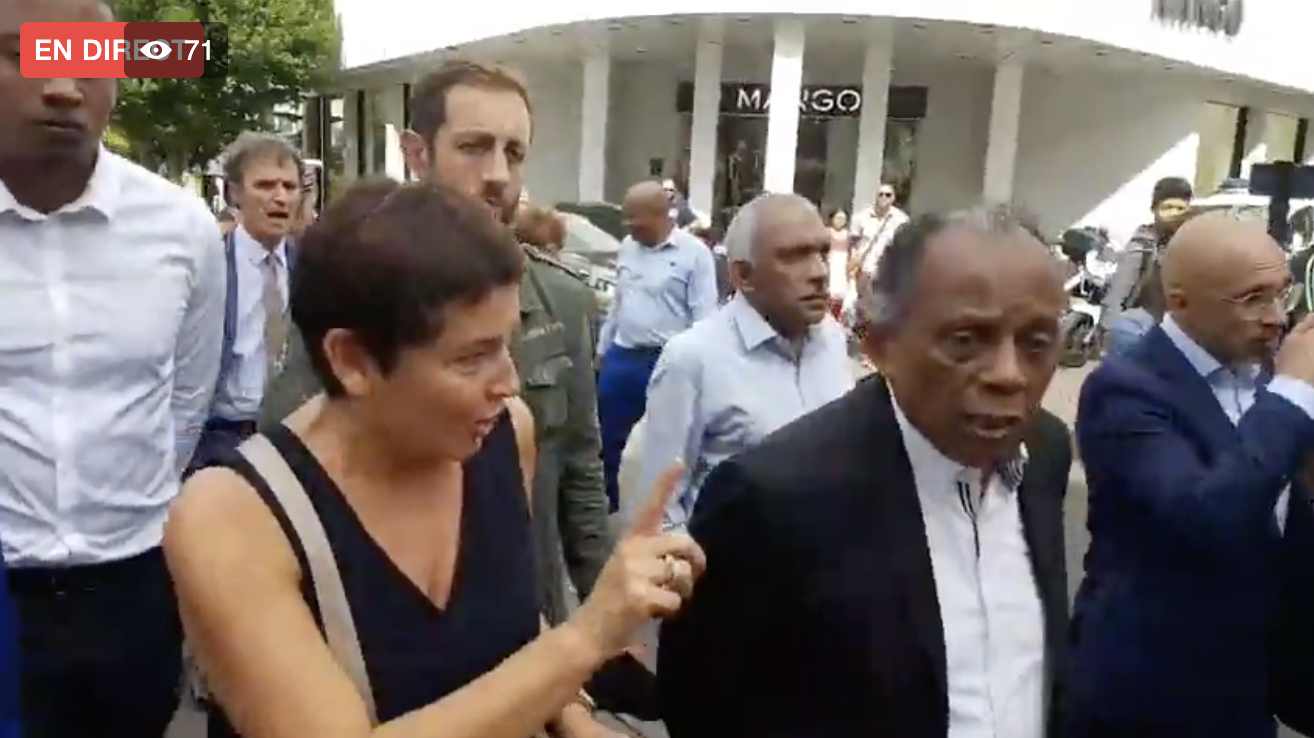 ?? [LIVE] Annick Girardin rencontre les commerçants du centre-ville de St-Denis