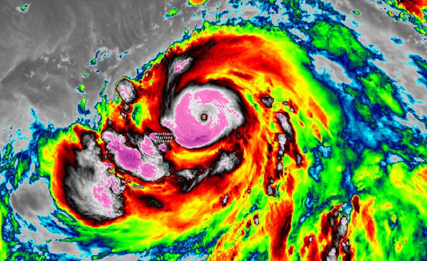 [VIDEO] CYCLONES: le Super Typhon Hagibis affiche une intensification explosive