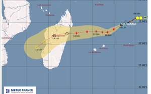 Giovanna à 860 km au Nord-Est de la Réunion