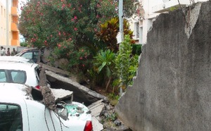 Giovanna : 8 voitures endommagées par la chute d'un mur à Saint-Denis.