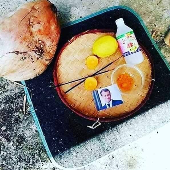 Macron à La Réunion : Les internautes se lâchent