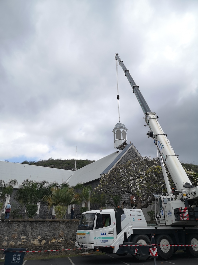 L’église de la Conversion de Saint-Paul récupère son clocheton