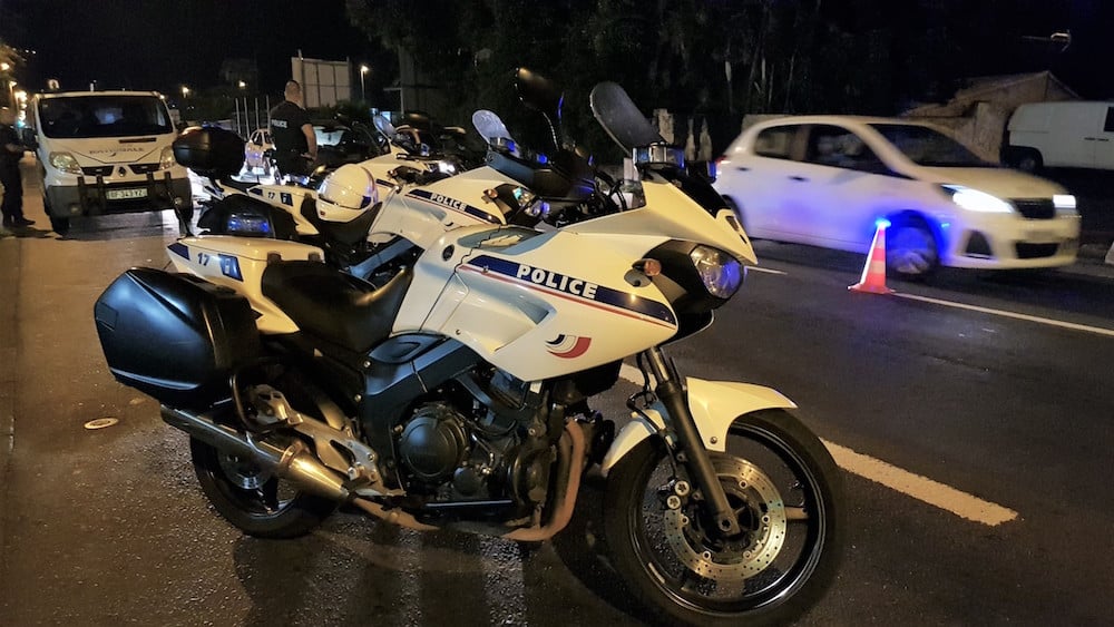 Opération anti-pousse à St-Denis: Permis retiré et garde à vue pour un conducteur alcoolisé