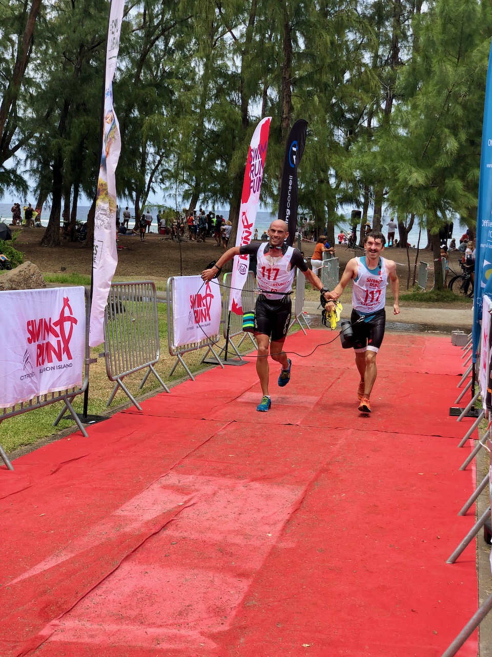 ? Swimrun: Le duo David Hauss et Aurélien Raphaël remporte cette 3e édition