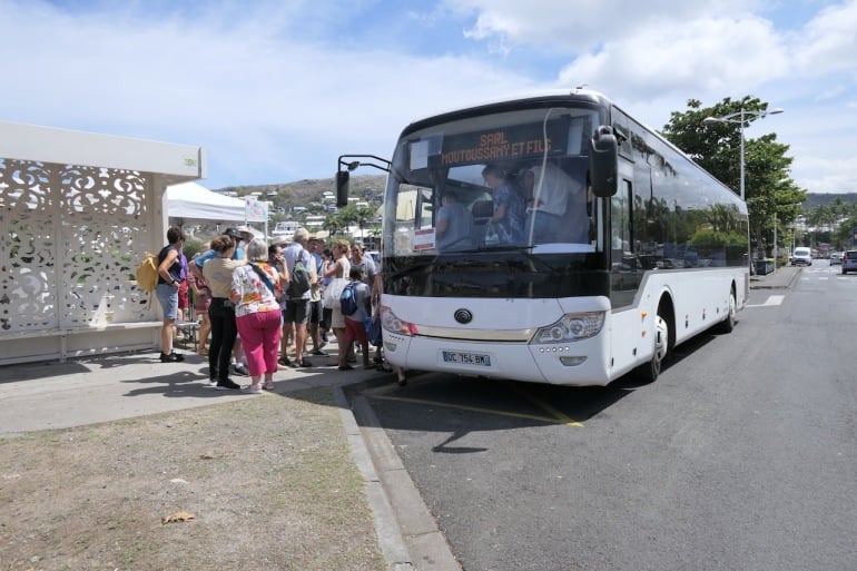Des croisiéristes accueillis à Saint-Gilles-les-Bains