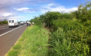 Accident spectaculaire à l'Etang-Salé
