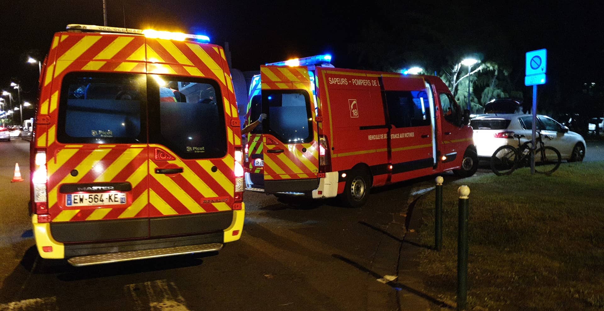 St-Denis : 2 femmes percutées à 1h du matin par un 4x4 devant la boite du nuit Le Honey