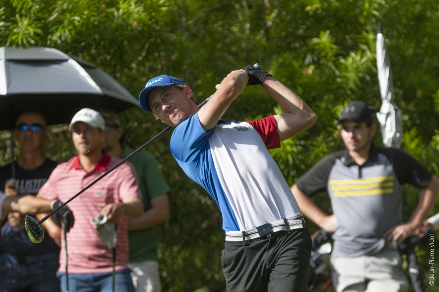 ? Golf: Les joueurs locaux n'ont rien lâché aux Internationaux de France de double