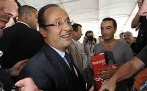 St-Joseph : Les images de l'ultime meeting de François Hollande
