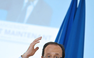 St-Joseph : Les images de l'ultime meeting de François Hollande