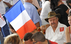 St-Joseph : Les images de l'ultime meeting de François Hollande