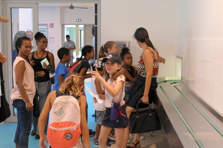 Les élèves découvrent leur future école rue Pothier
