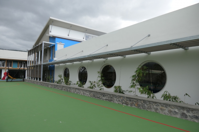 Les élèves découvrent leur future école rue Pothier