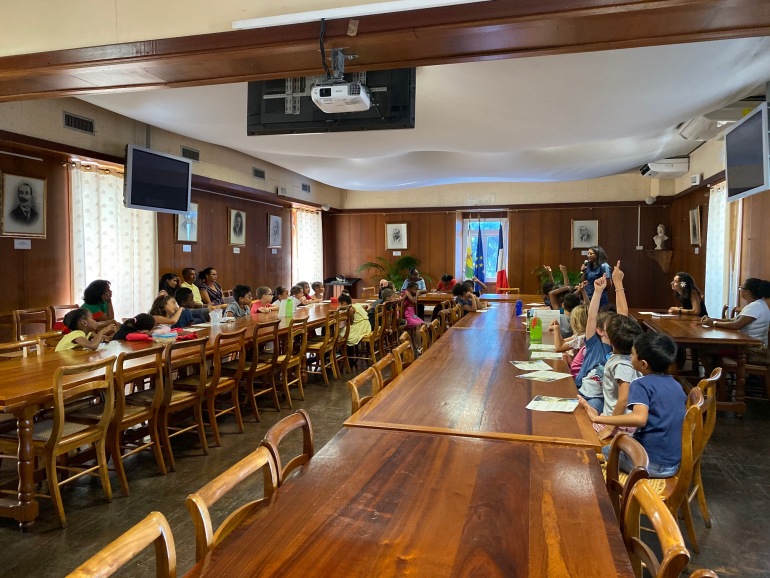 Les élèves de l’école Sarda-Garriga visitent les services municipaux