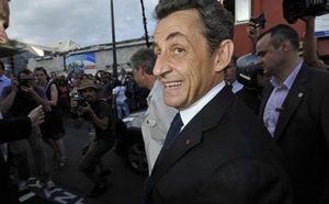 Retour en images sur la journée express de Nicolas Sarkozy à la Réunion