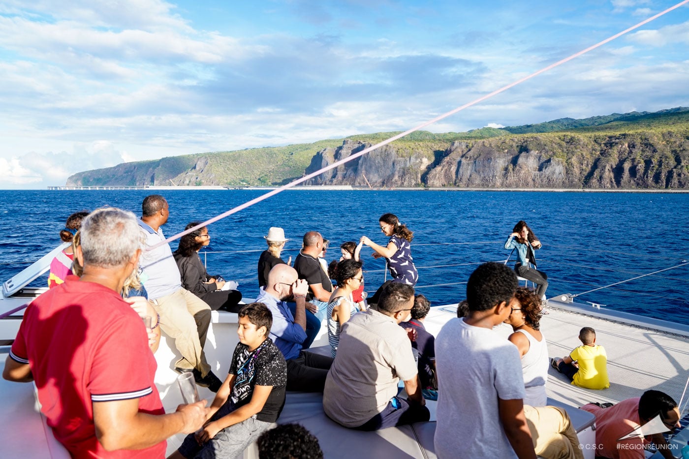 NRL : visite depuis la mer - Retour en images