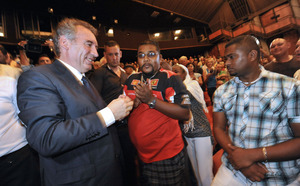Retour en images sur le meeting de François Bayrou