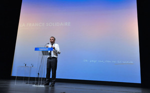 Retour en images sur le meeting de François Bayrou