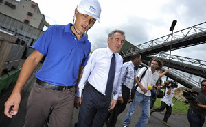 Retour en images sur la visite de F. Bayrou à Bois-Rouge