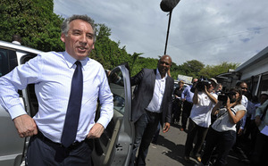 Retour en images sur la visite de F. Bayrou à Bois-Rouge