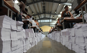 264 personnes pour la mise sous pli de la propagande électorale