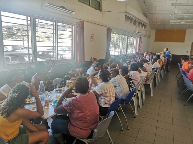 Un repas partage avec les seniors du Bouger Ô de Saint-Paul