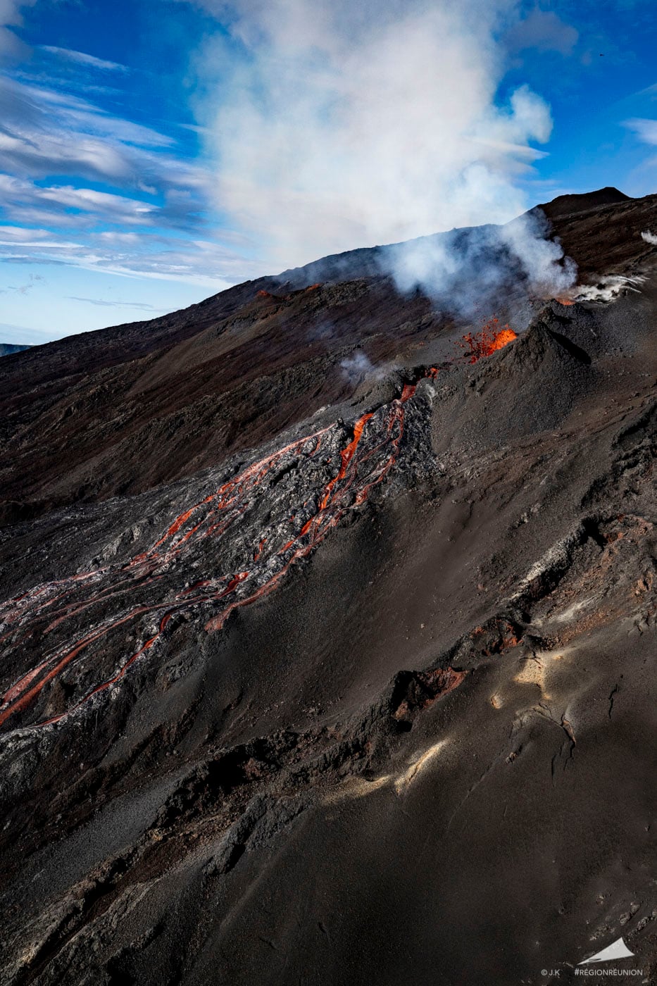 Le Piton de la Fournaise - 1ère éruption de l’année 2020