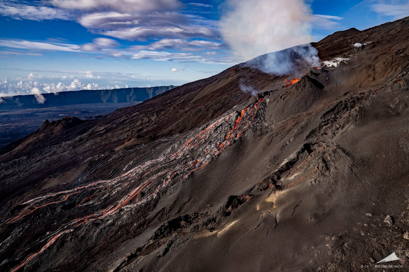 Le Piton de la Fournaise - 1ère éruption de l’année 2020
