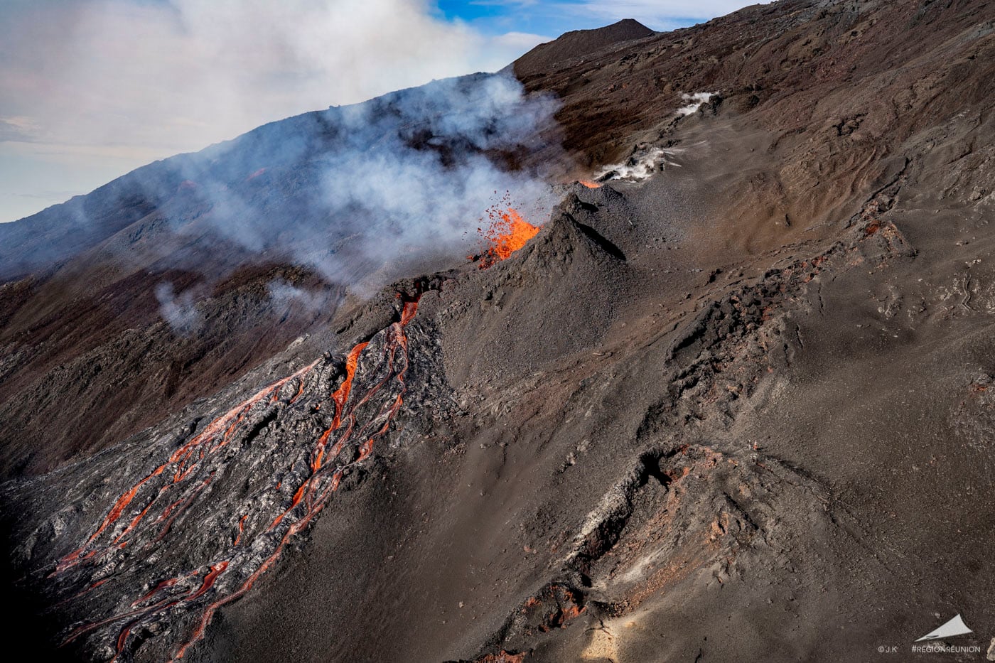 Le Piton de la Fournaise - 1ère éruption de l’année 2020