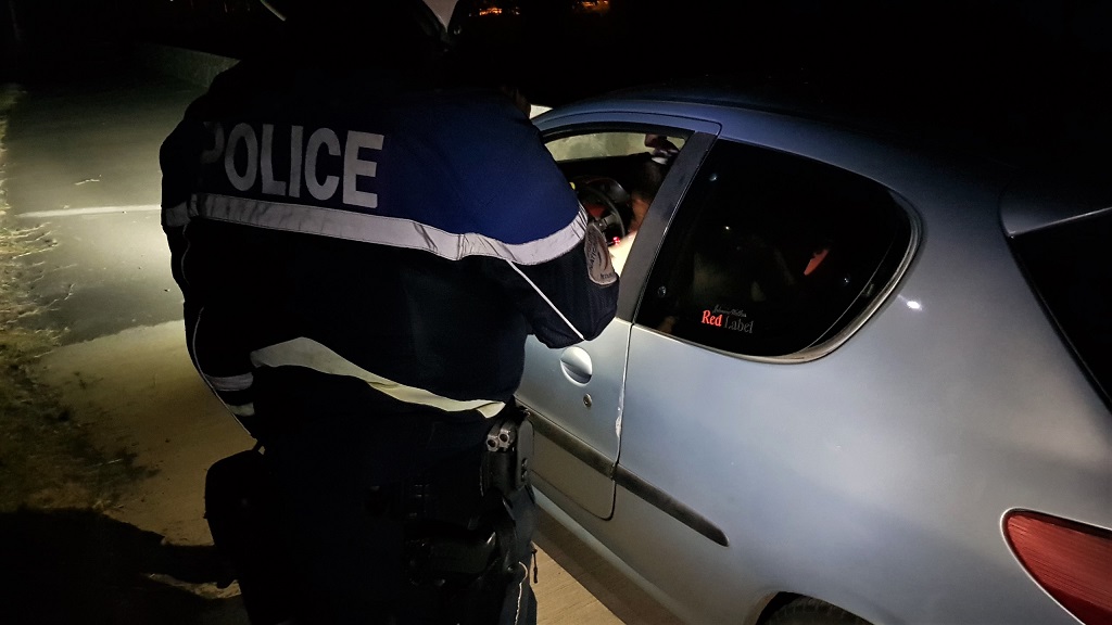 Excès de vitesse, alcoolémie positive et sans permis: La totale pour cet automobiliste arrêté à St-Denis