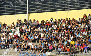 Le spectacle d'Ismaël Aboudou et l'ambiance du stade Bénard en images