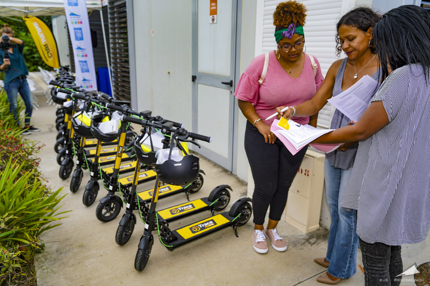Présentation du service Trottinettes Car Jaune