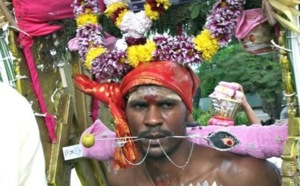 La communauté tamoule a fêté le Cavadee
