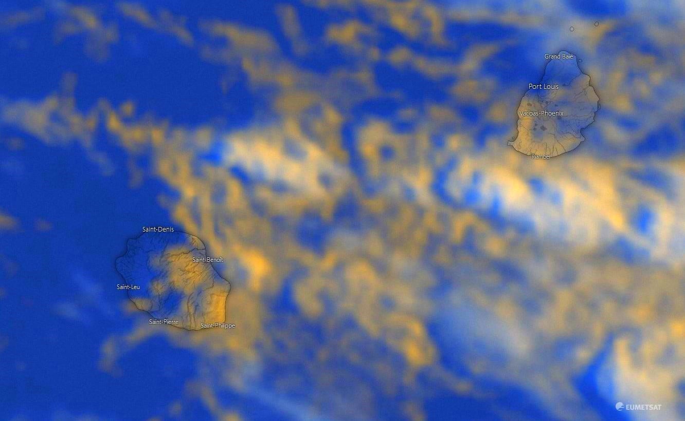 Lundi: très contrasté ce matin, maussade cet après-midi, fortes rafales sur le Sud et le Nord.
