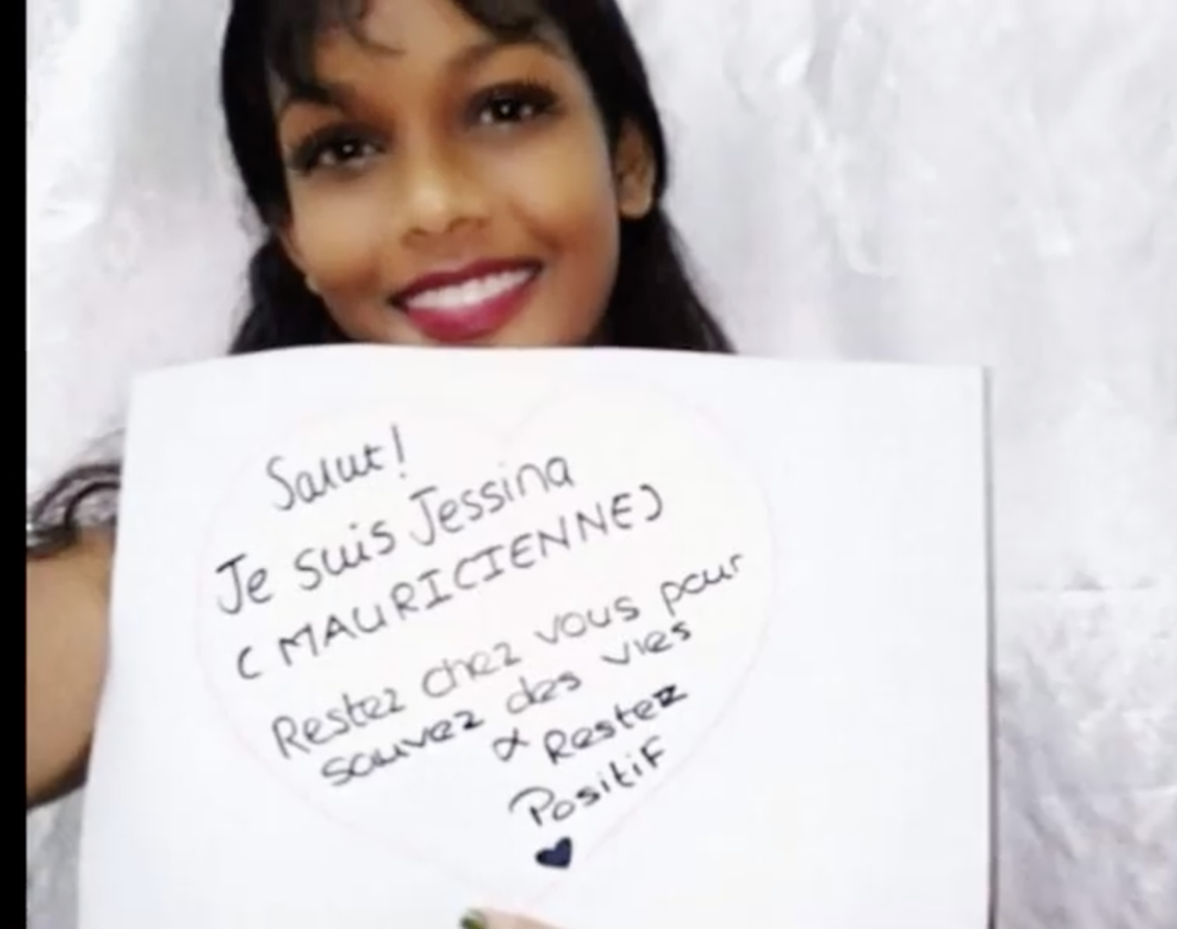 La France, l’île Maurice et La Réunion à l'unisson : Restez chez vous !