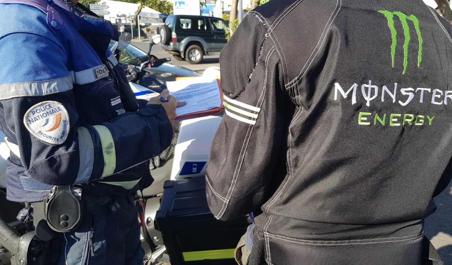Intercepté, un motard voit son permis retenu sur le champ et sa moto placée en fourrière