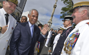 Retour en images : Arrivée de Victorin Lurel à la Réunion