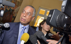 Retour en images : Arrivée de Victorin Lurel à la Réunion