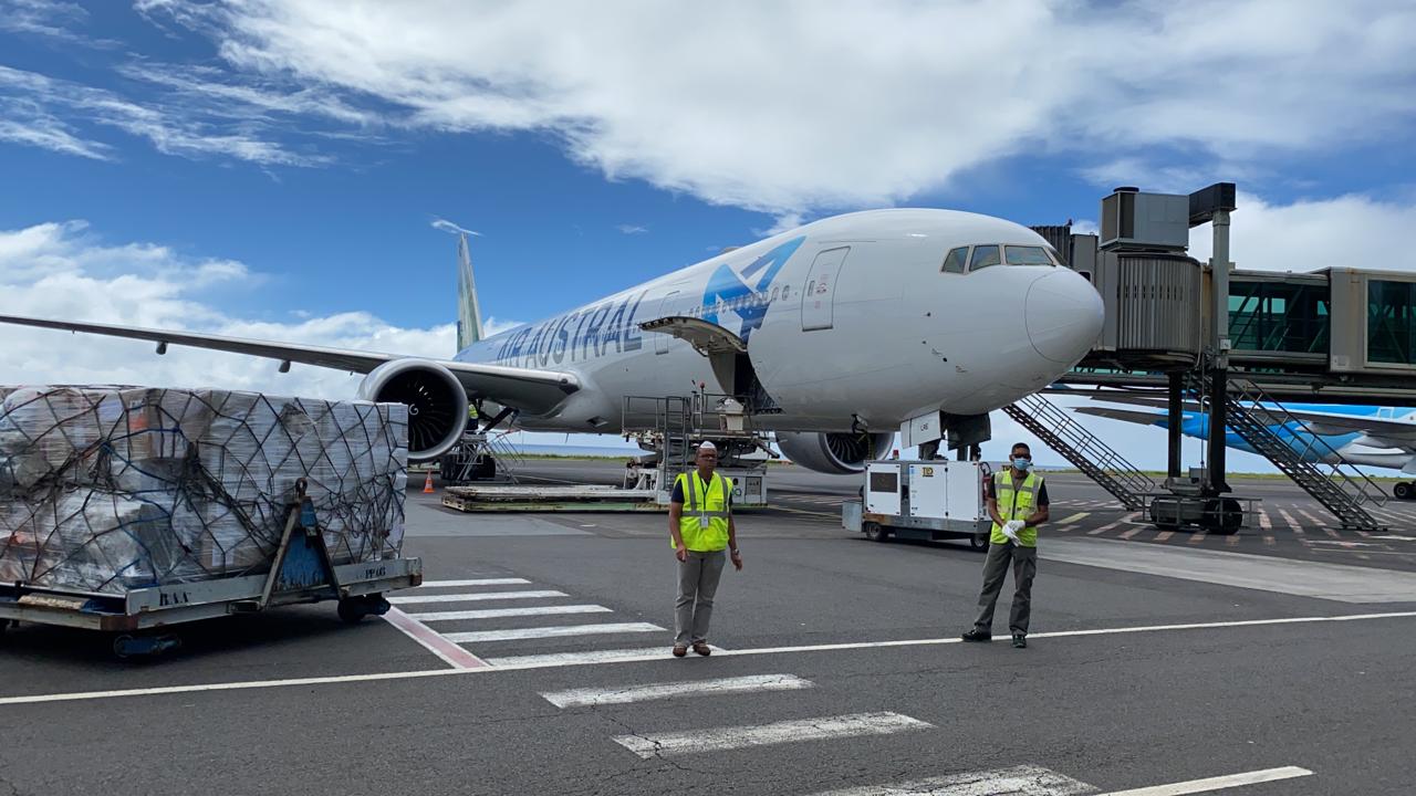 Les masques commandés par la Région sont arrivés par avion de fret spécial ce jeudi