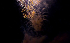 Le feu d'artifice du front de mer de Saint-Pierre en photos
