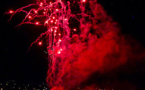 Le feu d'artifice du front de mer de Saint-Pierre en photos